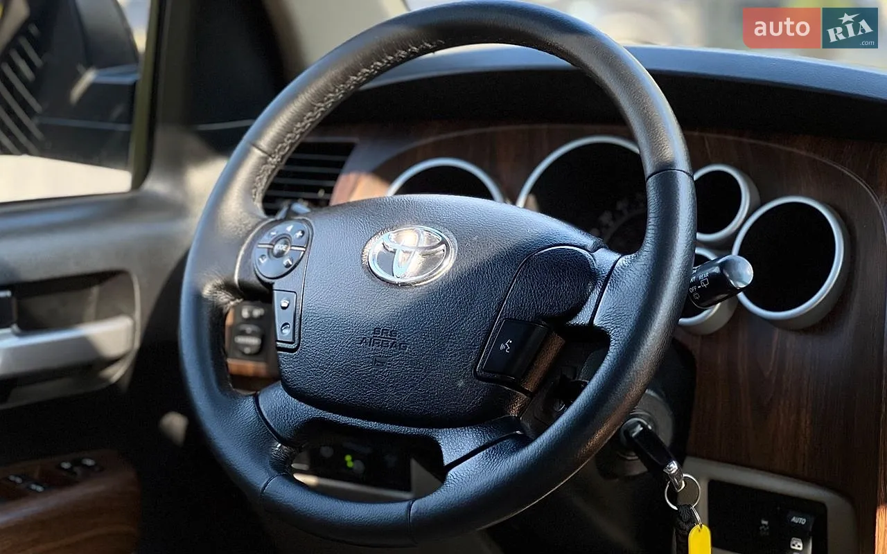 2012 Toyota Sequoia - мініатюра 27