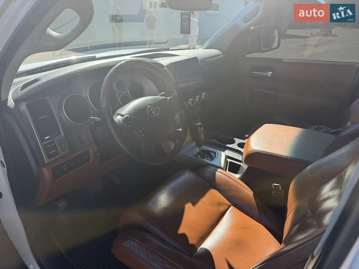 2010 Toyota Sequoia - мініатюра 5