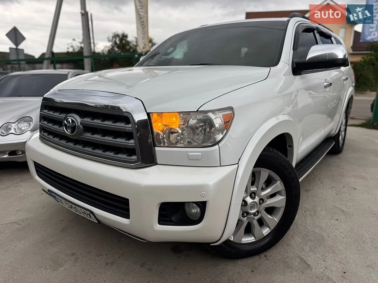 Toyota Sequoia 2008 photo 2