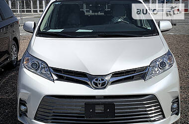 Минивэн Toyota Sienna 2020 в Одессе