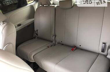 Универсал Toyota Sienna 2012 в Сватово