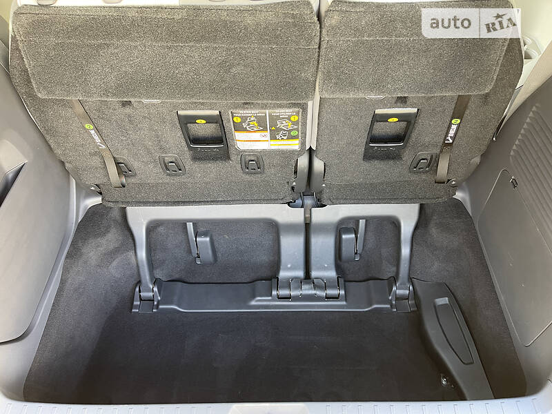 Мінівен Toyota Sienna 2020 в Одесі