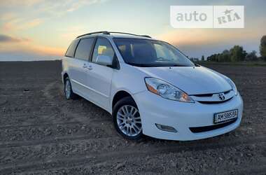 Toyota Sienna 2007