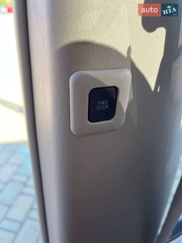 Минивэн Toyota Sienna 2007 в Одессе