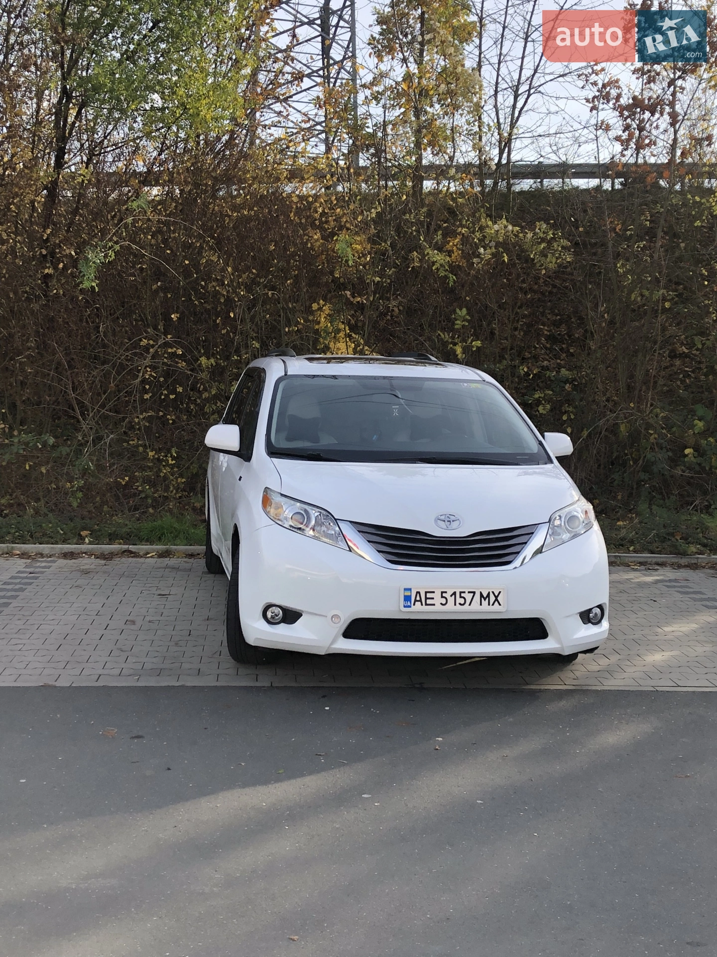 2012 Toyota Sienna - мініатюра 9
