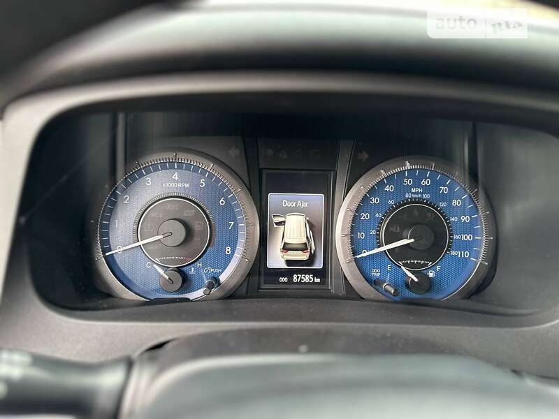 Минивэн Toyota Sienna 2018 в Одессе