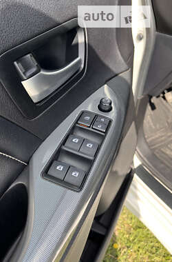 Мінівен Toyota Sienna 2016 в 
