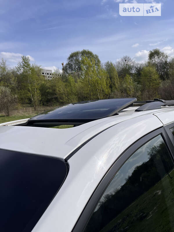 Минивэн Toyota Sienna 2016 в Днепре