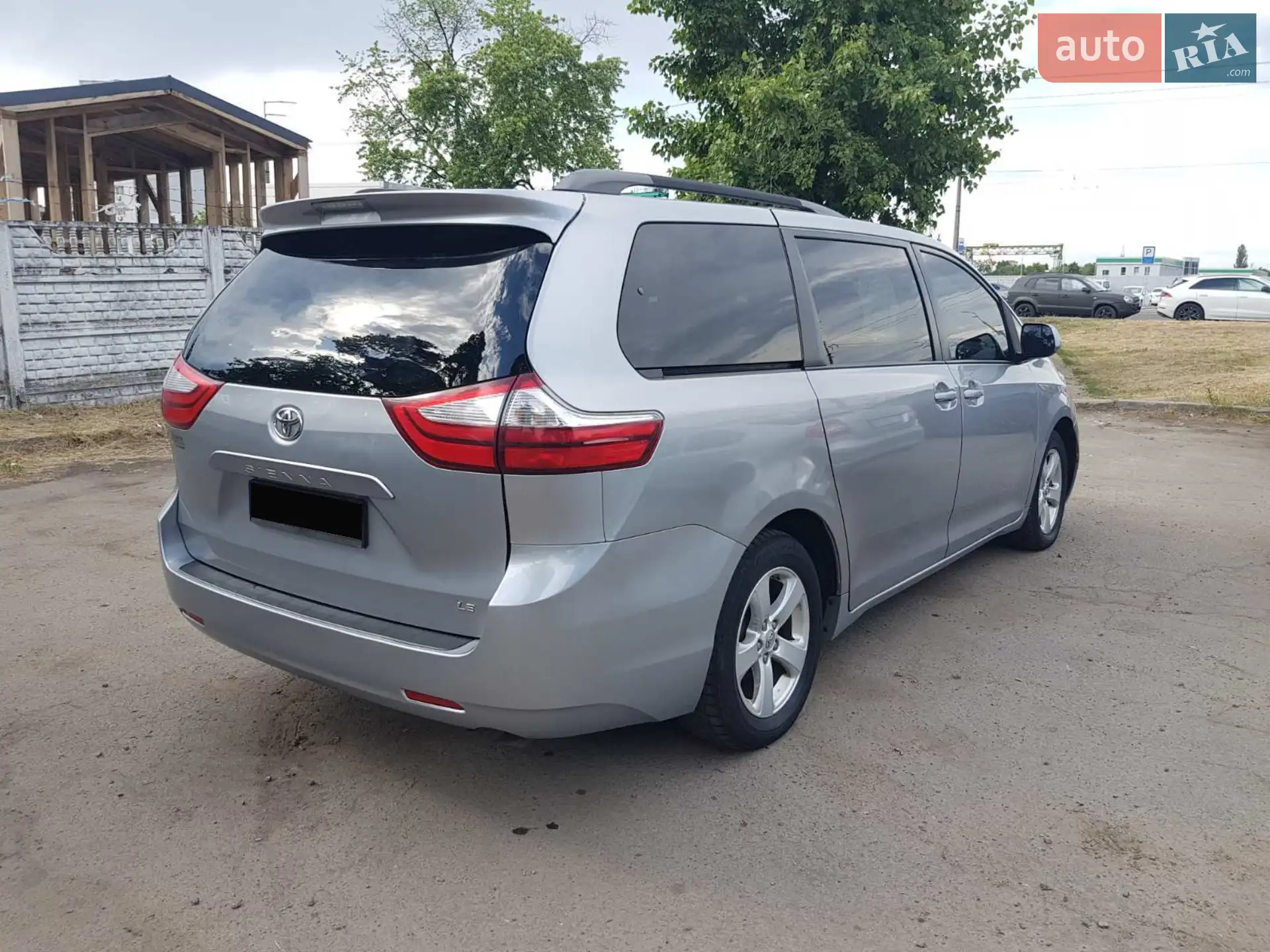 2015 Toyota Sienna - мініатюра 6