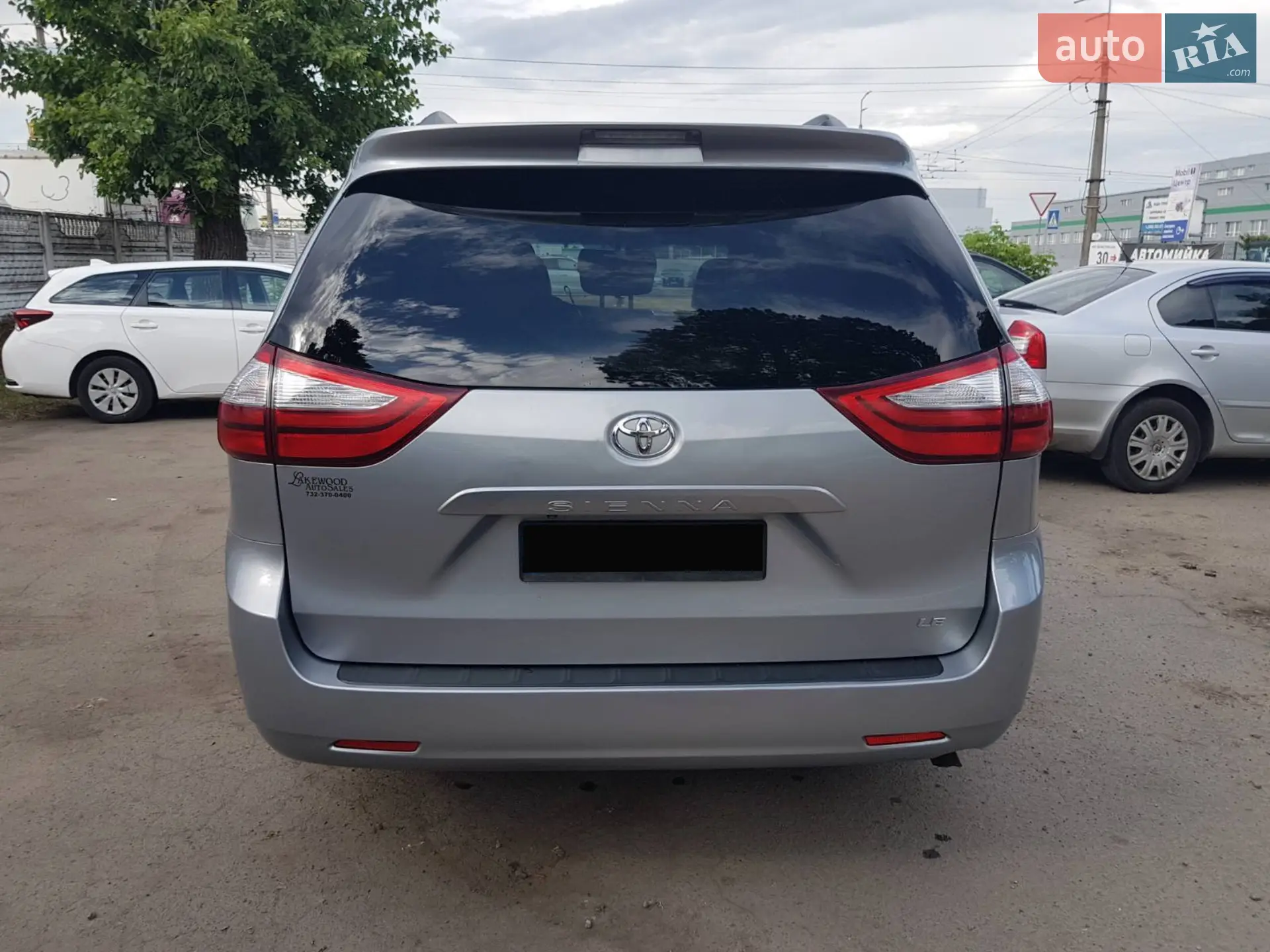 2015 Toyota Sienna - мініатюра 10