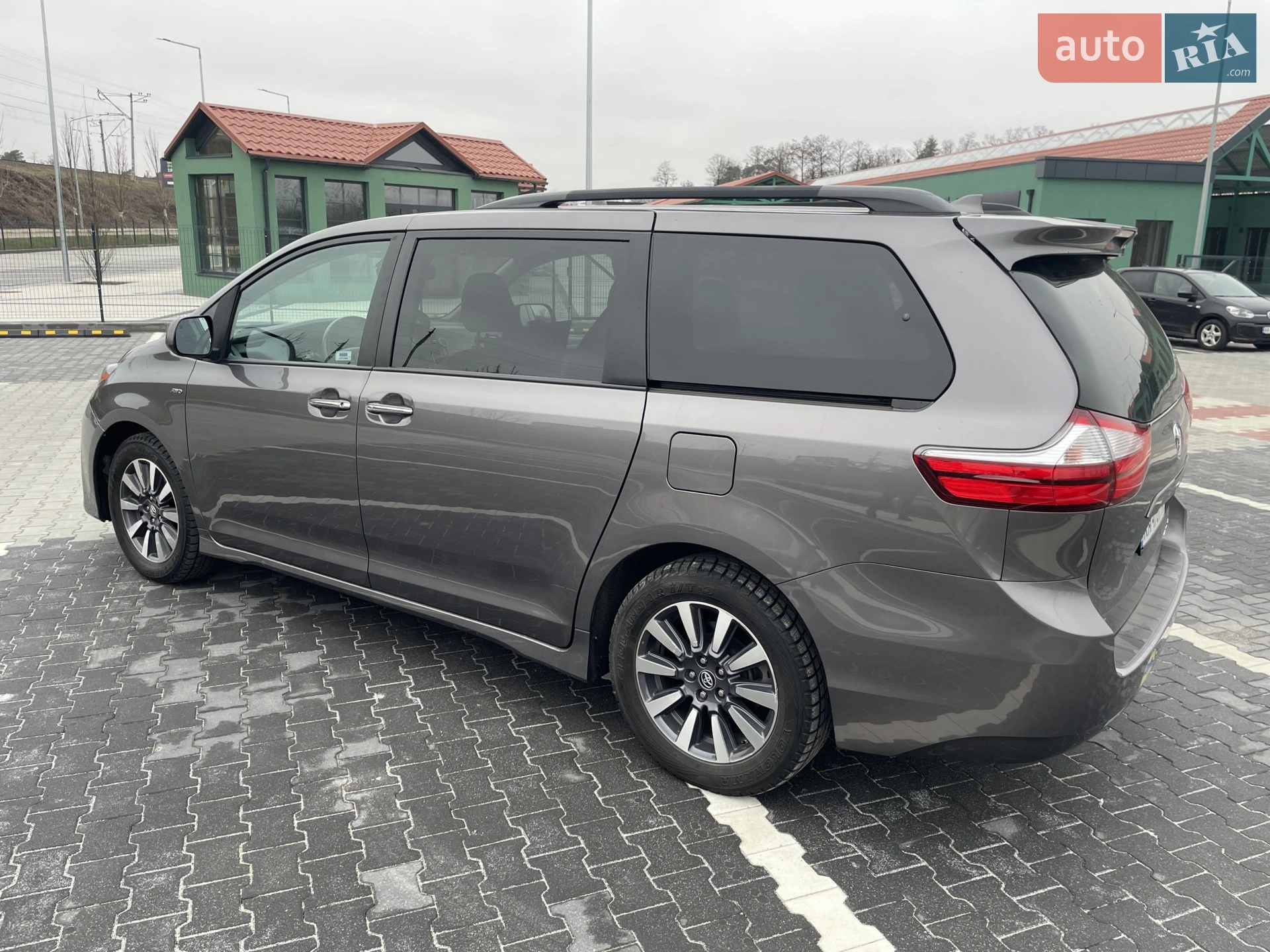2019 Toyota Sienna - мініатюра 8