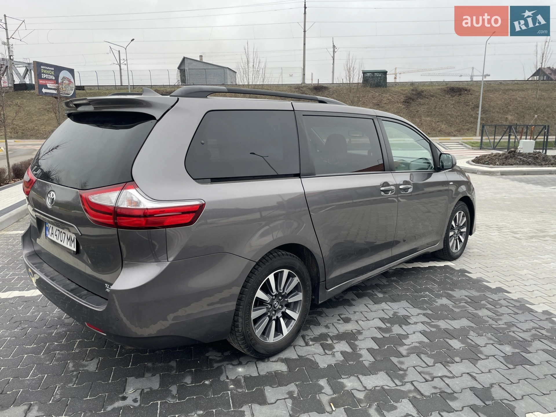2019 Toyota Sienna - мініатюра 12