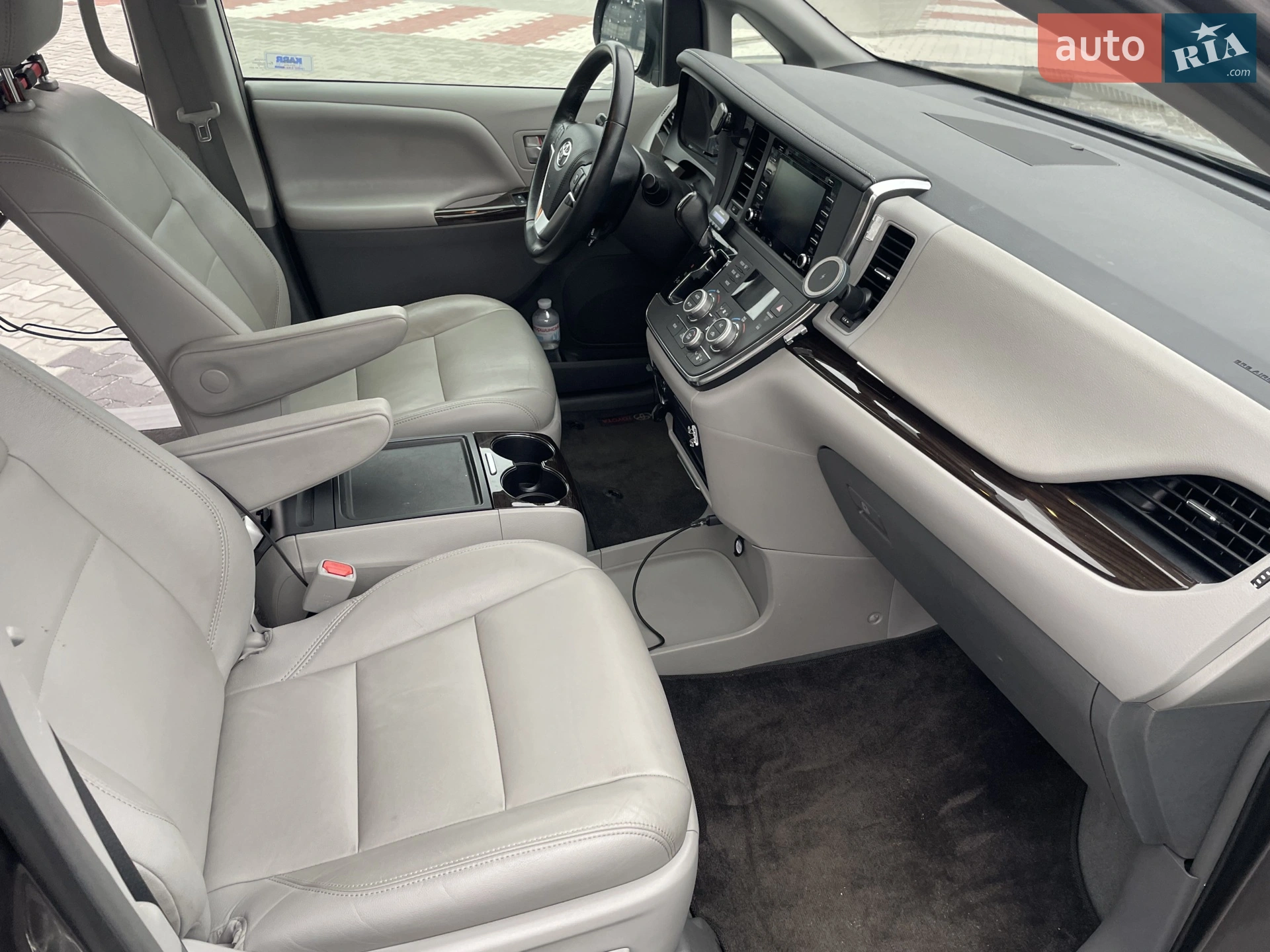 2019 Toyota Sienna - мініатюра 21