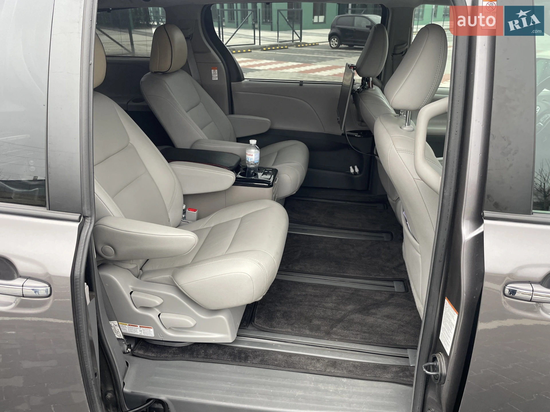 2019 Toyota Sienna - мініатюра 23