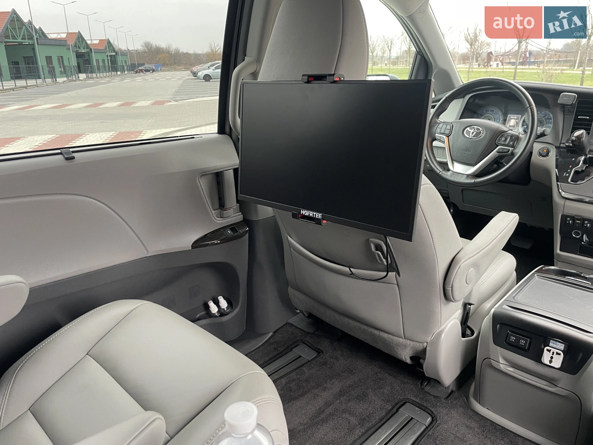 2019 Toyota Sienna - мініатюра 29