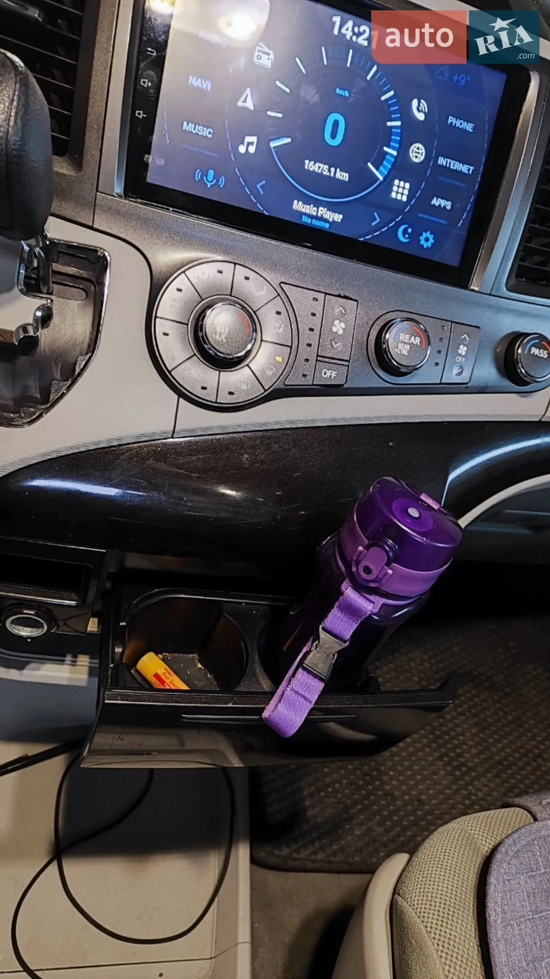 2010 Toyota Sienna - мініатюра 6