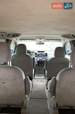 Мінівен Toyota Sienna 2014 в 