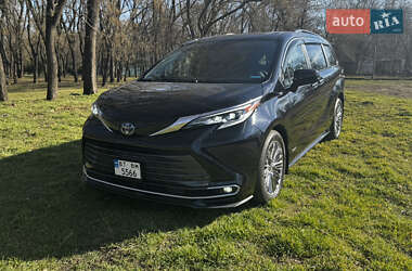 Минивэн Toyota Sienna 2021 в Одессе