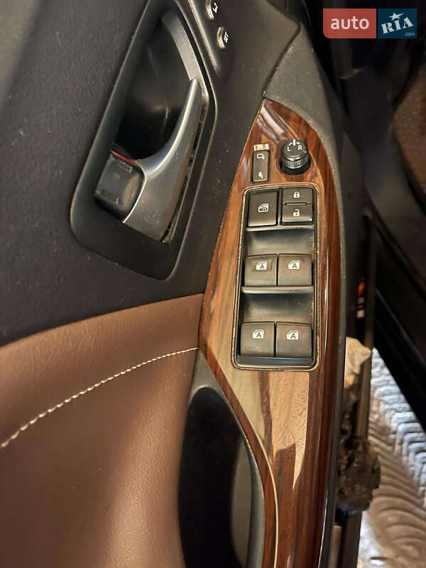 Мінівен Toyota Sienna 2017 в Харкові