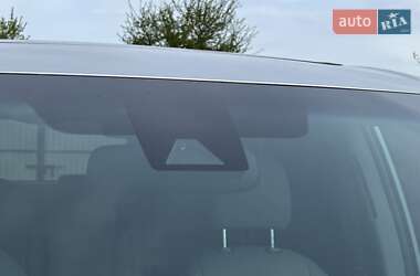 Минивэн Toyota Sienna 2019 в 