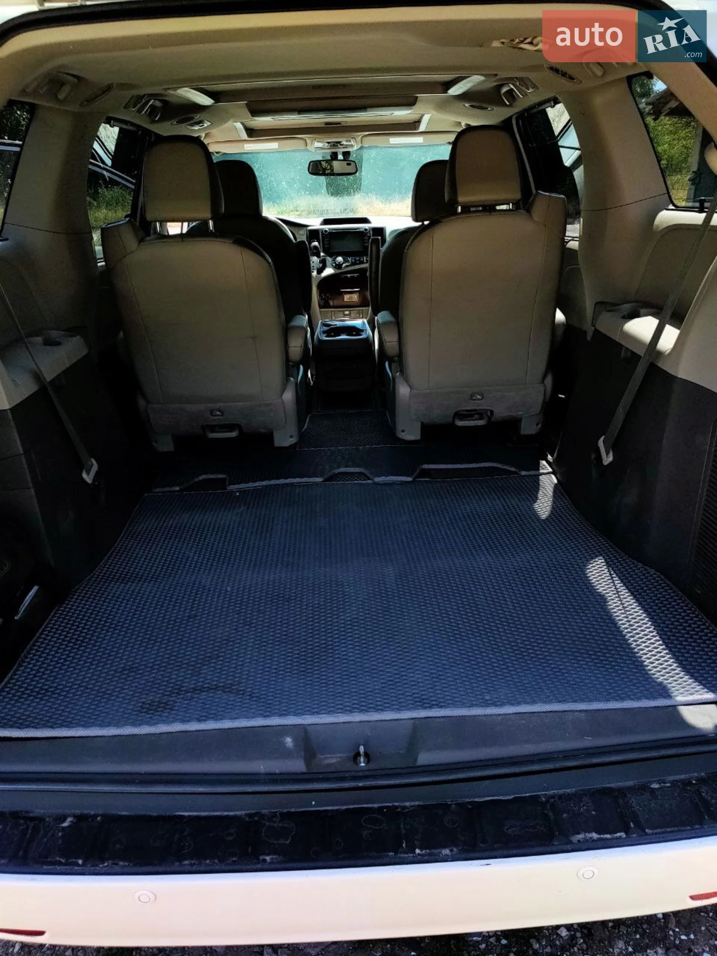 2013 Toyota Sienna - мініатюра 19