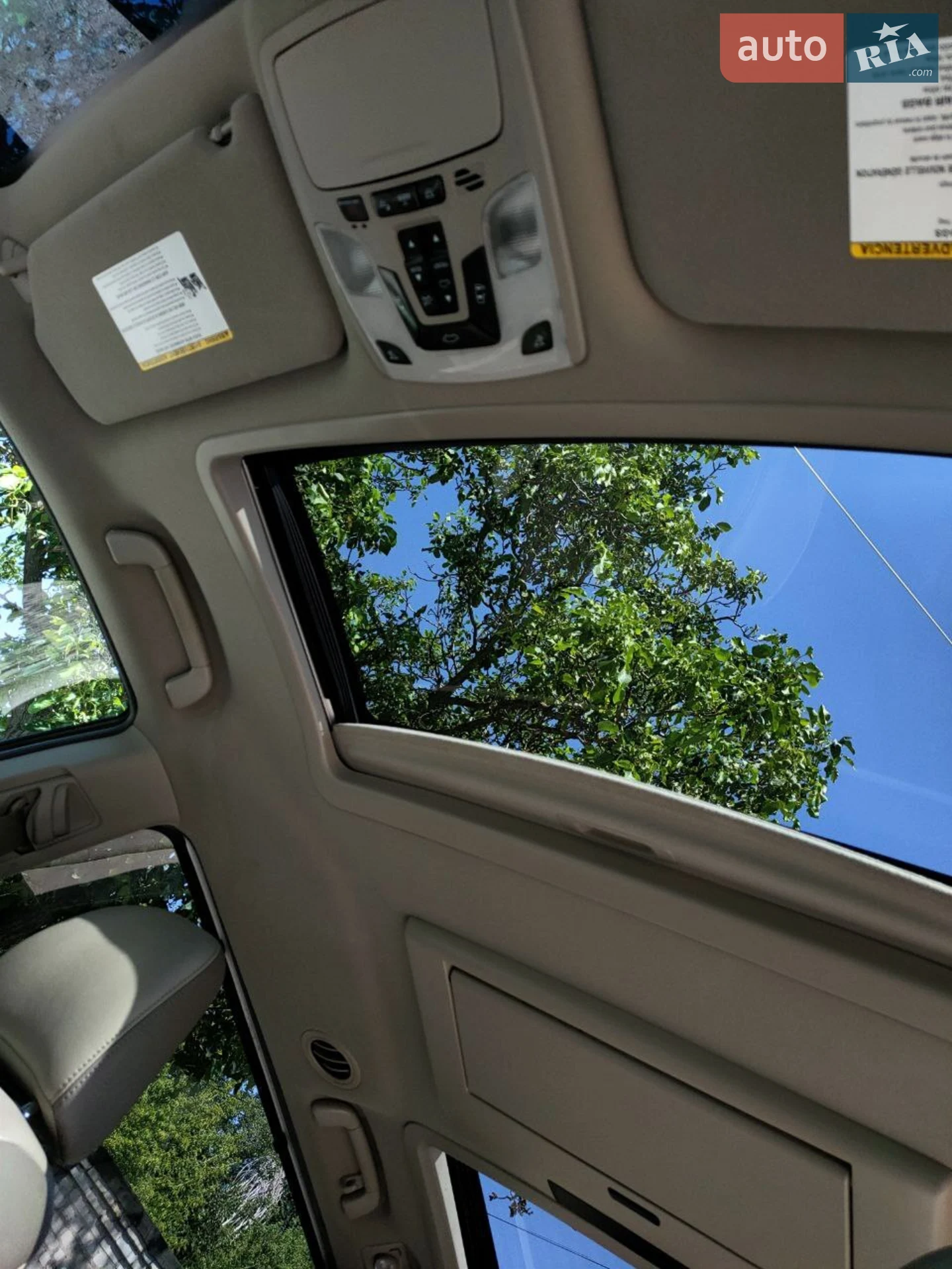 2013 Toyota Sienna - мініатюра 25