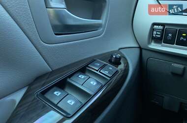 Мінівен Toyota Sienna 2018 в Києві