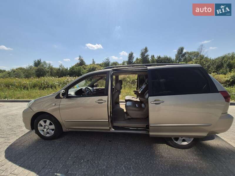 Минивэн Toyota Sienna 2004 в Львове фото 10 Минивэн Toyota Sienna 2004 в Львове