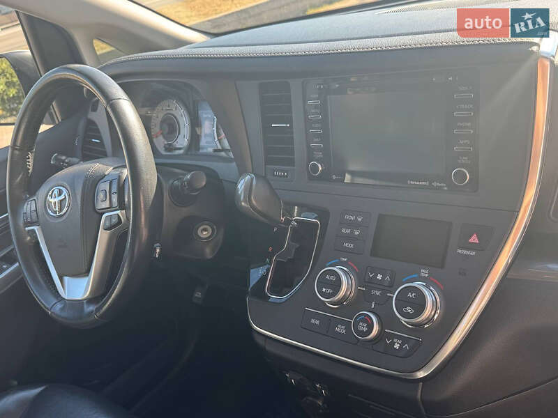 Минивэн Toyota Sienna 2019 в Броварах фото 17 Минивэн Toyota Sienna 2019 в Броварах
