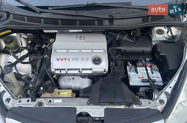 Минивэн Toyota Sienna 2006 в 