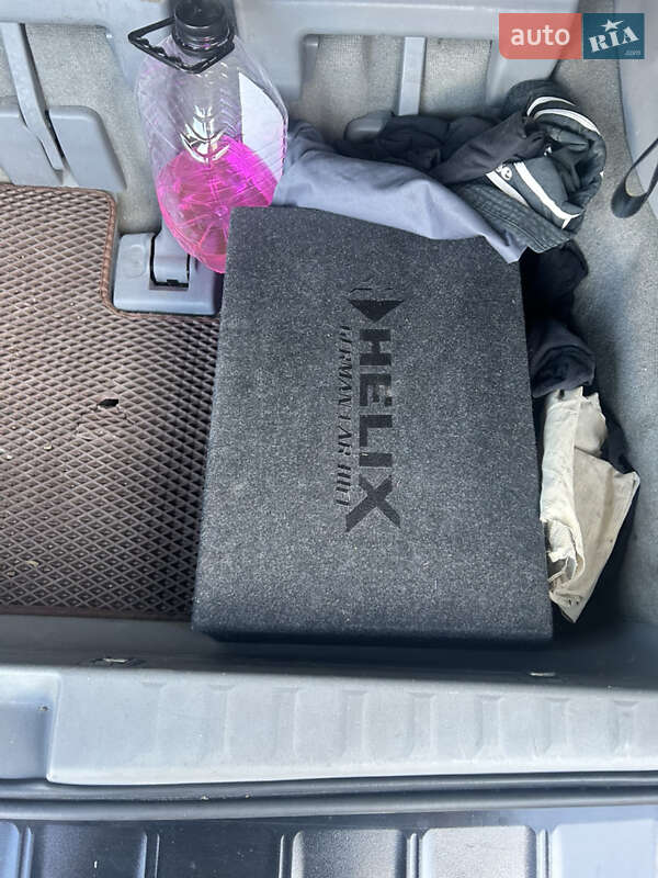 Мінівен Toyota Sienna 2011 в Києві фото 14 Мінівен Toyota Sienna 2011 в Києві