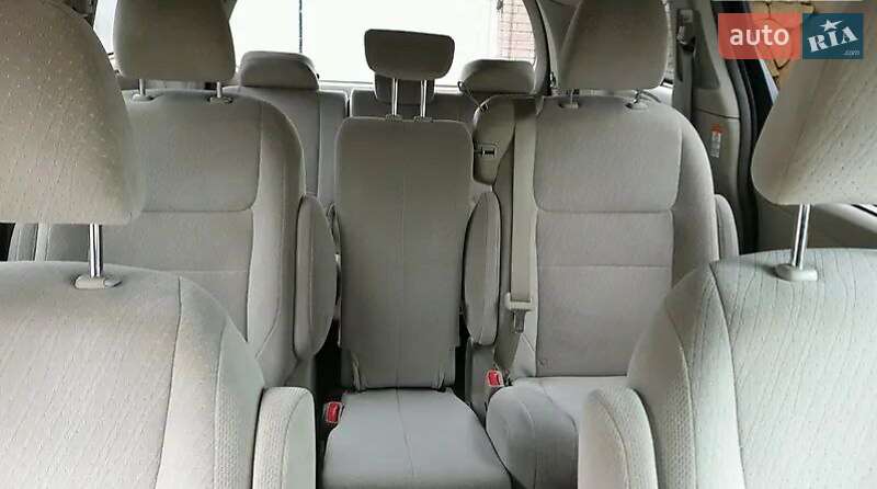 Минивэн Toyota Sienna 2016 в Львове