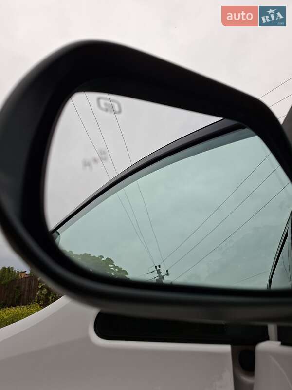 Мінівен Toyota Sienna 2019 в Києві