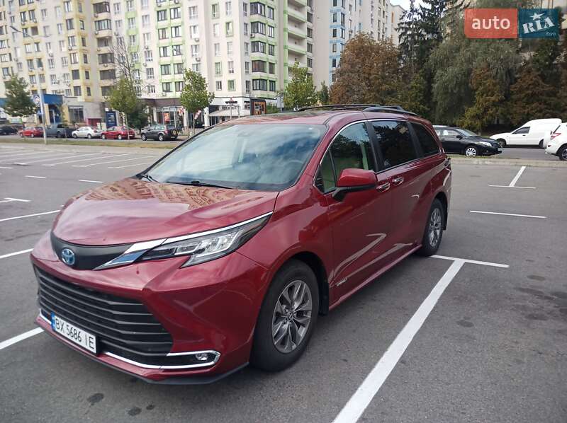 Мінівен Toyota Sienna 2021 в Києві фото 18 Мінівен Toyota Sienna 2021 в Києві