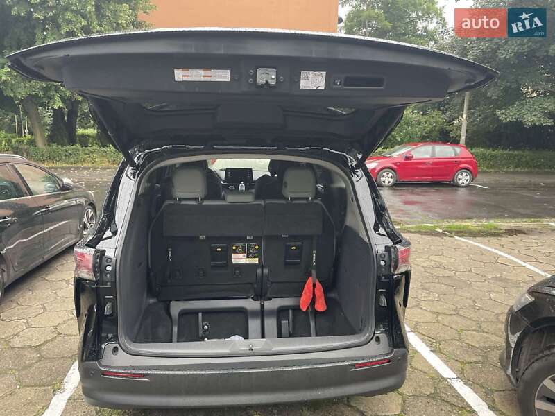Минивэн Toyota Sienna 2021 в Виннице фото 12 Минивэн Toyota Sienna 2021 в Виннице