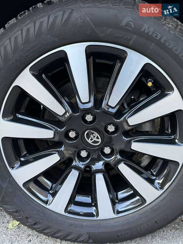 Мінівен Toyota Sienna 2016 в Дніпрі фото 43 Мінівен Toyota Sienna 2016 в Дніпрі