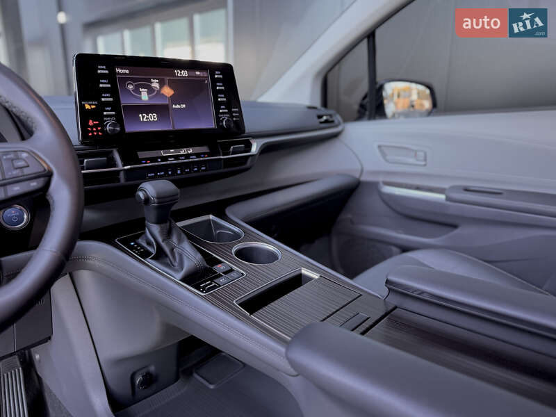 Минивэн Toyota Sienna 2022 в Одессе фото 26 Минивэн Toyota Sienna 2022 в Одессе