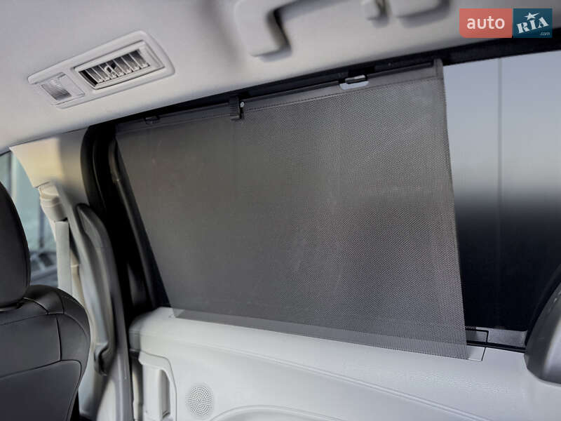 Минивэн Toyota Sienna 2022 в Одессе фото 30 Минивэн Toyota Sienna 2022 в Одессе