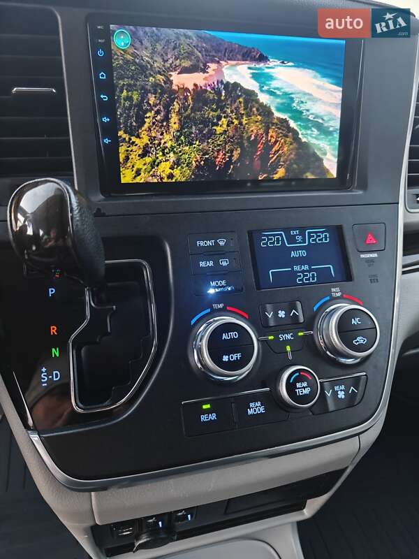 Минивэн Toyota Sienna 2016 в Хмельницком фото 32 Минивэн Toyota Sienna 2016 в Хмельницком