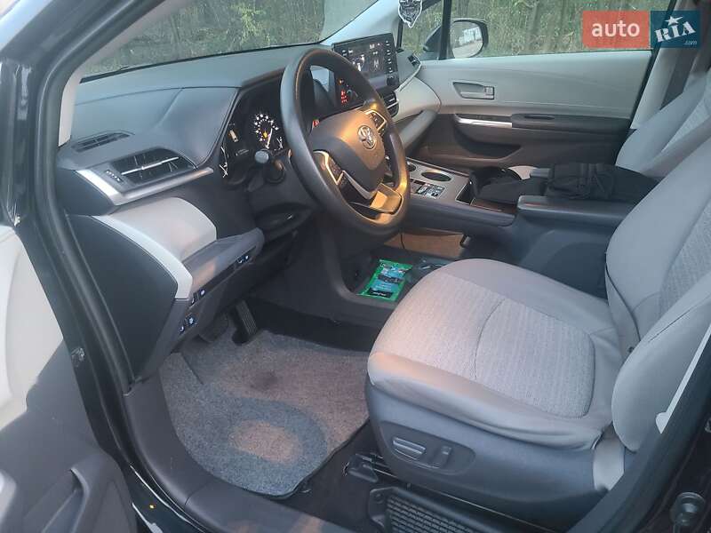 Минивэн Toyota Sienna 2021 в Виннице фото 3 Минивэн Toyota Sienna 2021 в Виннице