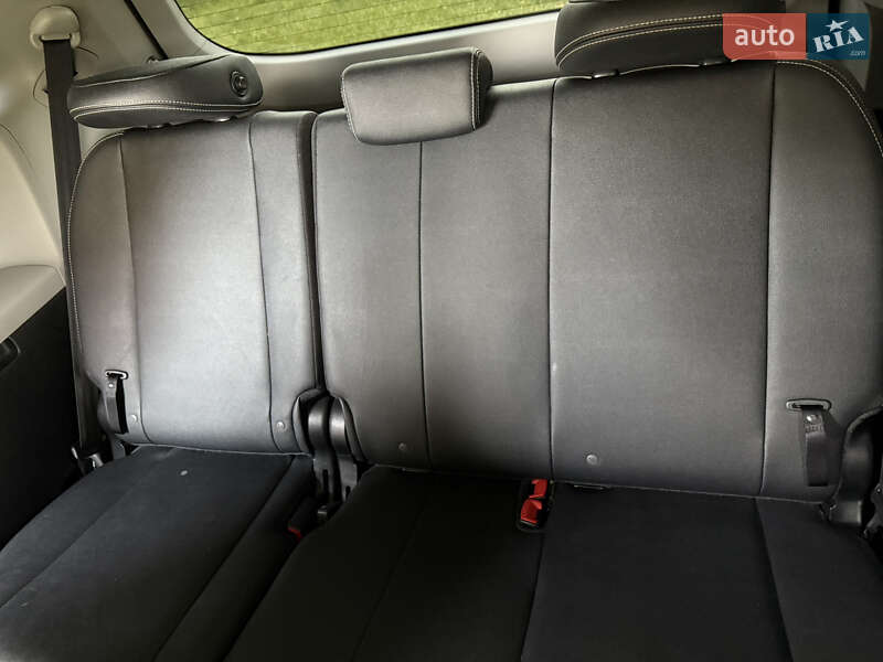 Минивэн Toyota Sienna 2017 в Луцке