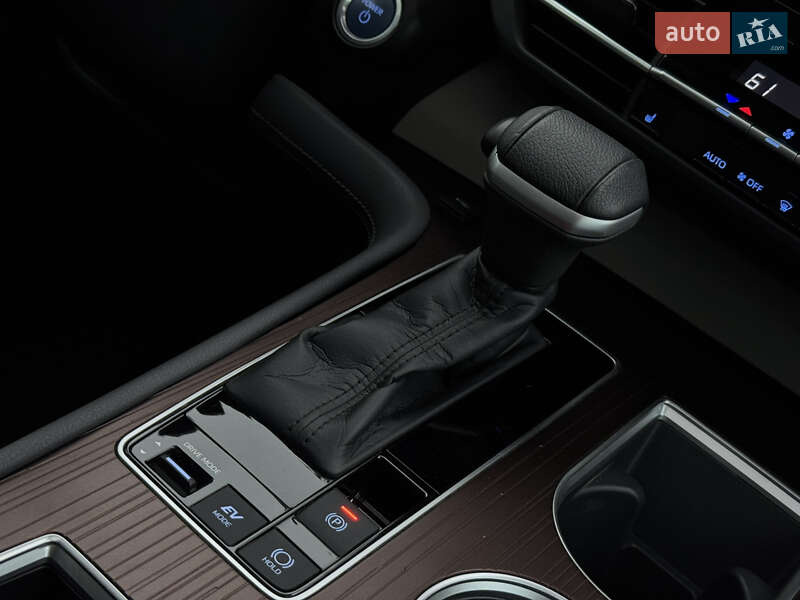 Минивэн Toyota Sienna 2021 в Киеве