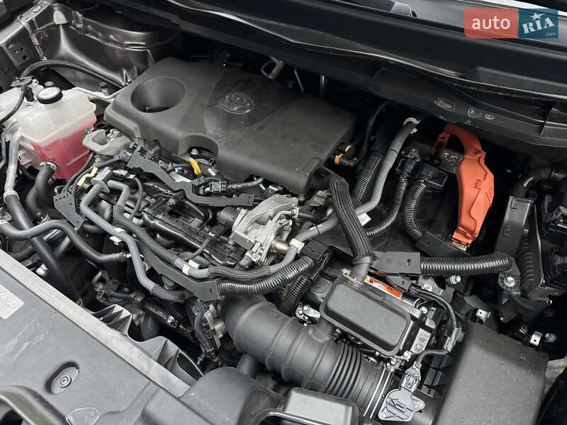 Минивэн Toyota Sienna 2021 в Киеве