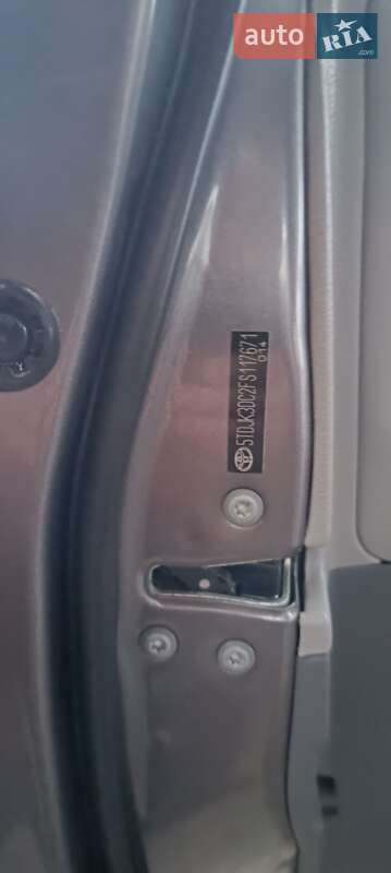 Минивэн Toyota Sienna 2015 в Черновцах фото 59 Минивэн Toyota Sienna 2015 в Черновцах