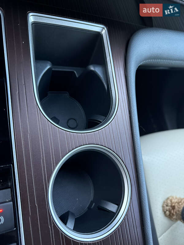 Мінівен Toyota Sienna 2020 в Хмельницькому