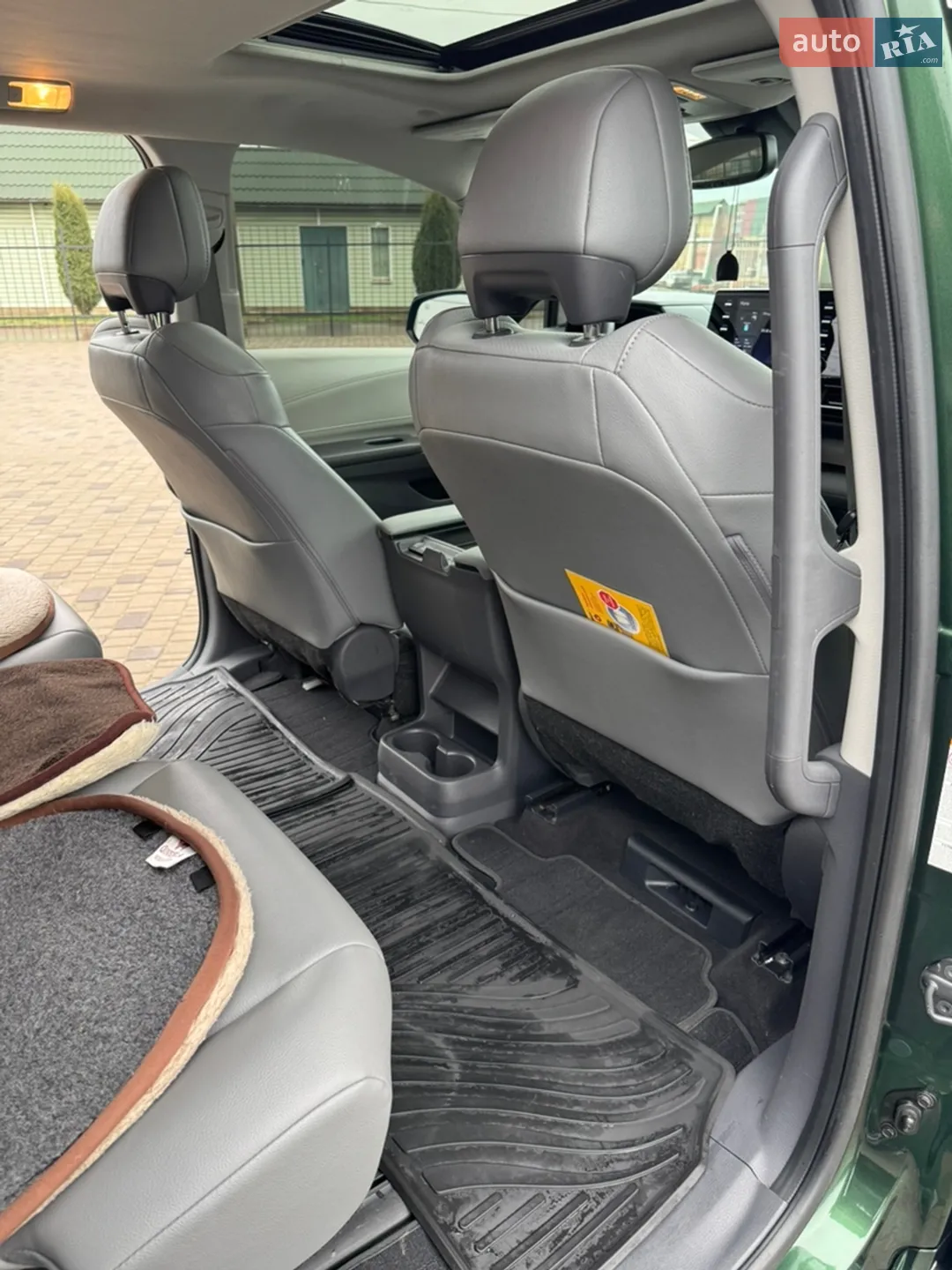 2021 Toyota Sienna - мініатюра 19