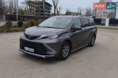 Минивэн Toyota Sienna 2023 в Белой Церкви