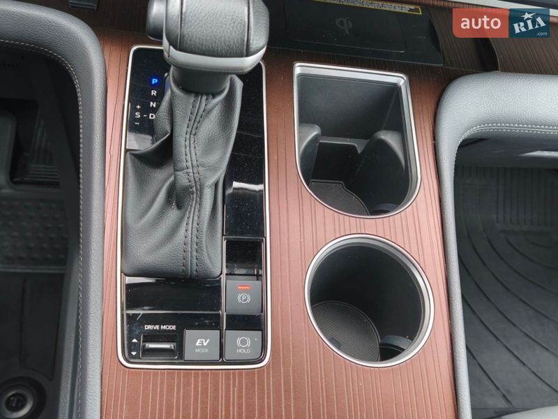 Минивэн Toyota Sienna 2023 в Белой Церкви