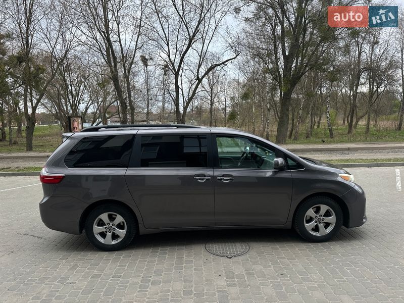 Минивэн Toyota Sienna 2019 в Камне-Каширском фото 7 Минивэн Toyota Sienna 2019 в Камне-Каширском