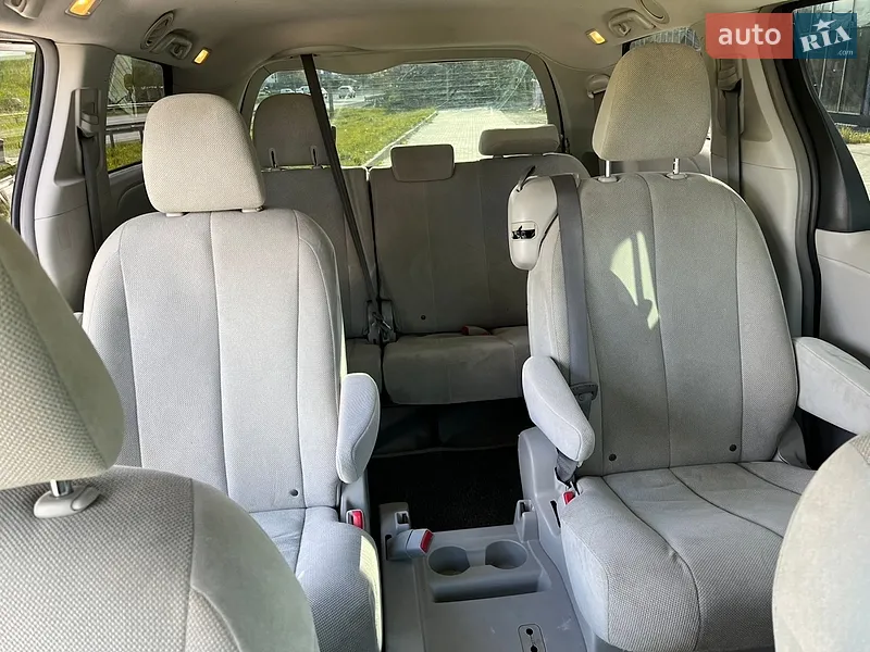 Toyota Sienna 2011 VIN 5TDKA3DC7CS009842 фото оголошення 21 з 76